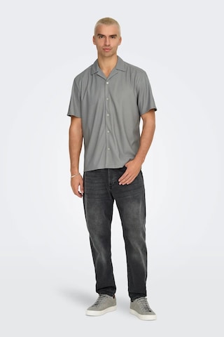 Only & Sons Erkek Onskarı Rahat Kesim Kısa Kollu Çıt Çıt Düğmeli Gömlek 22032560 Gri Gri