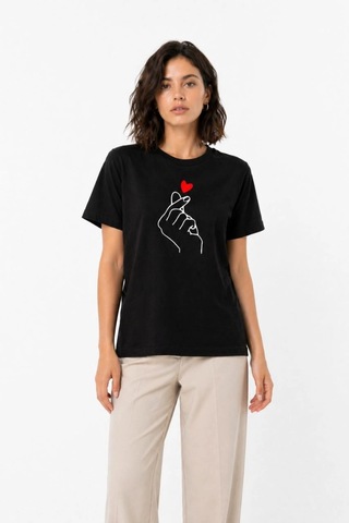 Wear Vexel Kadın Kore Parmak Kalp Aşk Temalı Minimal Baskılı Tişört Yazlık Kısa Kol T-shirt - Siyah Siyah