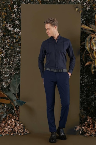 Gk 691 Slim Fit Lacivert Klasik Gömlek Lacivert