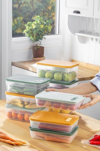 Tupper Model - Vakumlu - Mikrodaa Buzluk Saklama Kabı 5lt Çok Renkli