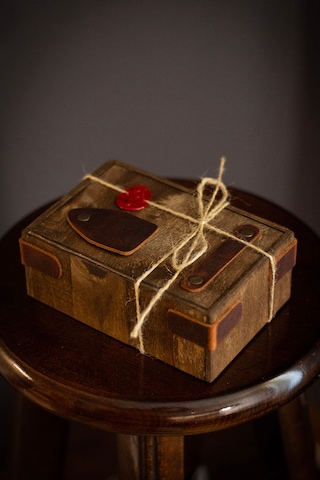 Hediyelik Ahşap Kutu İsimli Küçük