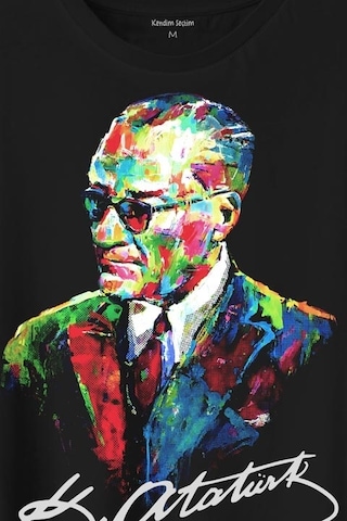 Karizma Gözlüklü Gazi Mustafa Kemal Atatürk Portresi Baskılı Tişört Unisex T-shirt 001