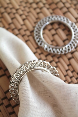 6 Adet Metal Wavy Gümüş Peçete Yüzüğü