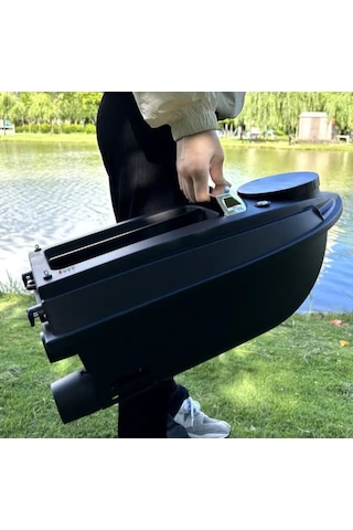 Sazan (YEMLEME TEKNE VE BOT)gps Model Oto Pilot Akıllı Kumanda Son Versiyon Tekne Siyah
