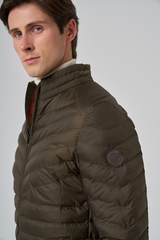 Morven Erkek Haki Polyester Kısa Kapitone Mont 26ks024002710 Haki