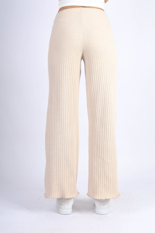 Soft&Basic Punta Raporlu Geniş Paça Bej Pantolon Bej
