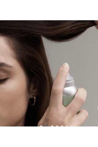 Oriflame Duologi Yağlanmaya Karşı Etkili Kuru Şampuan 150 ML