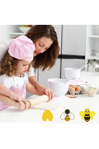 Symbee 8'li Arı Motifli Çerez Kalıbı Seti - Arı, Petek, Çiçek, Bal Kavanozu Ve Dilediğiniz Şekillerle Hamur Kesim Sarı