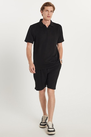 Tudors Erkek Standart Fit Normal Kesim Pamuklu Polo Yaka Beli Bağcıklı Siyah Şort Takım-35598 Siyah