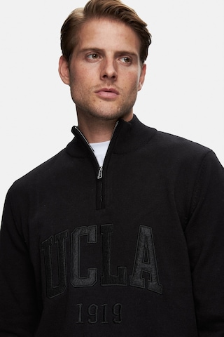 Ucla Arthur Siyah Yarım Fermuarlı Nakışlı Standard Fit Erkek Triko Siyah