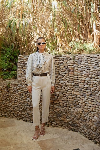 Kadın Puantiye Desenli Fularlı Bluz Frn1003 Bej