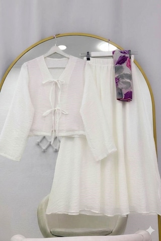 Lovie Moda Müslin Dokulu Bağlamalı Etekli Takım Beyaz
