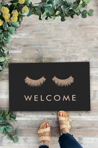 Valerine Life Gözler Üzerinde Buyur İçeri Siyah Kirpik Welcome Hoş Geldiniz Kapı Önü Paspası 45x70cm Kahverengi