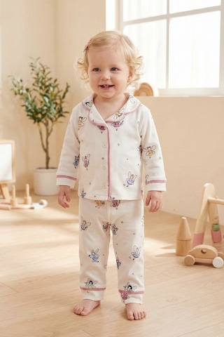 Babymod Bebe Yaka Önden Düğmeli Melek Desenli Kız Bebek Pijama Krem
