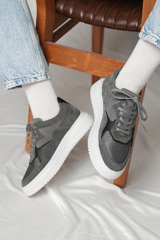 Shoetyle - Gri Süet Bağcıklı Erkek Sneaker 115-602-1334 Gri