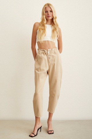 Never More Beli Lastikli Düğme Kapalı Boyfriend Jean Bej