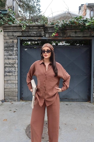 Kechi Woman Tensel Kumaş Gömlekli Takım Kahverengi