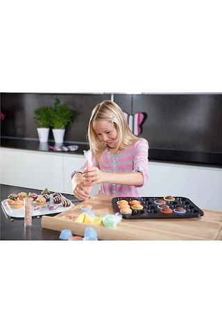 24lü Muffın Kek Kalıbı Tepsisi, 24'lü Kek Kalıbı Tepsisi Siyah