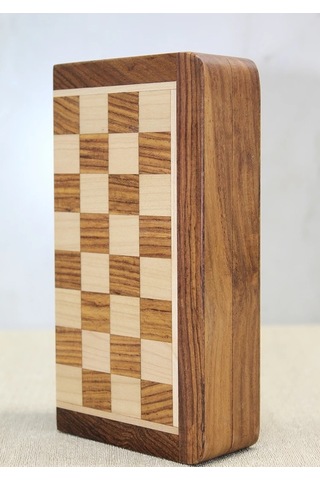 Bfs Özel Vernikli Mıknatıs Taşlı Ahşap Katlanabilir Kutulu Satranç Oyunu 17.5 Cm G221