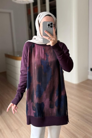 Kahijab Yan Fermuarlı Desenli Boğazlı Merserize Tunik - Mürdüm