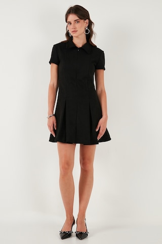 Lela Regular Fit Fermuarlı Polo Yaka Kısa Kollu Pileli Süet Bayan Elbise 5866438 Siyah