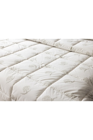 Duvetta %100 Doğal Yün Yorgan 215X240