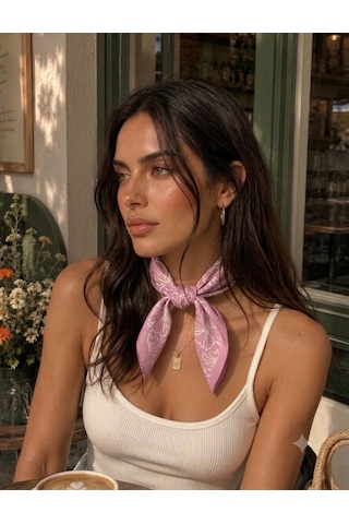 Trend Dokunuş Kadın 50-50 Saten Pembe Çiçekli Fular Bandana