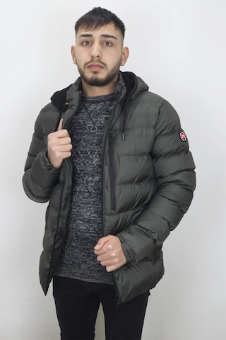 Rodrigo Dmctekstil Ivan24 Erkek Hakim Yaka Spor Kesim Normal Kalıp Kapüşonlu Kışlık Şişme Mont Haki
