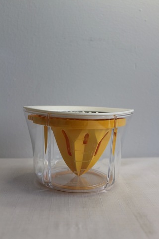 Rendeli Limon Sıkacağı Beyaz