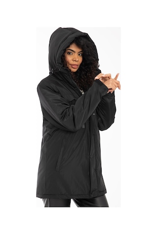 Kadın Siyah Içi Polarlı Su Ve Rüzgar Geçirmez Kapüşonlu Kışlık Mont Siyah