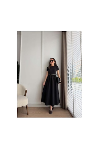 Unika Boutique Acı Kahve Kendinden Kemerli Alt Poplin Kumaş Elbise Siyah