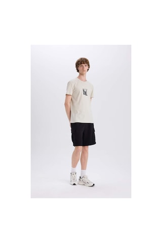 DeFacto Regular Fit Beli Bağcıklı Kargo Cepli Şort D9494AX25SMBK81
