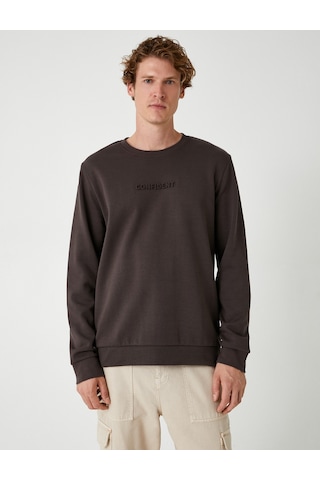 Koton Bisiklet Yaka Sweatshirt Slogan Baskılı Uzun Kollu Pamuklu Kahverengi 5wam70092mk Kahverengi