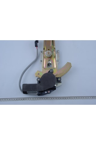 Mitsubishi L300 Motorlu Sağ Cam Krikosu Mb421450