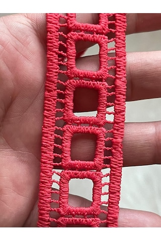 Zincir Şerit Tasarım Dekoratif Etnik Desen Kırmızı Şerit 1 Metre En 3 Cm