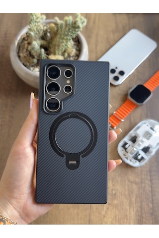 Samsung Galaxy S24 Ultra Uyumlu Karbon Desenli Standlı Ve Magsafe Uyumlu Kılıf Soocase700 Siyah