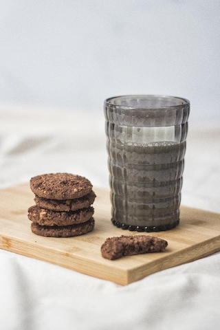 Allegra Füme Akrilik Bardak 400 Ml Modern Su Ve Meşrubat Bardağı Kırılmaya Dayanıklı Cam Değildir Tekli - 9075690869146