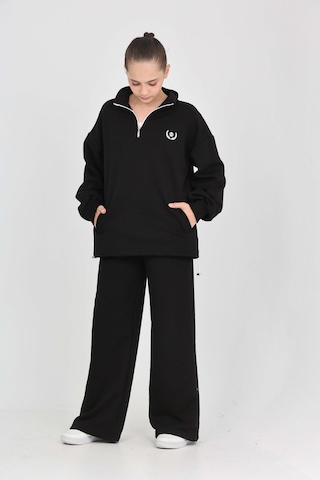 Toontoy Kids Toontoy Kız Çocuk 2'li Takım Dik Yaka Yarım Fermuarlı Nakışlı Sweatshirt & Beli Lastikli Bol Paça Cepli Eşofman Altı Siyah