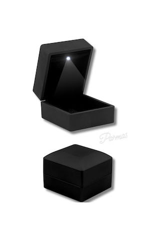 Işıklı Takı Kutusu Dış 6 6 Cm Birlikte Alımlarda Takı İçerisine Yerleştirilerek Gönderilir Mat Siyah