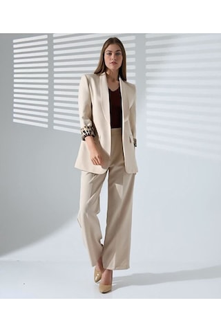 Kadın Normal Kalıp İçi Leopar Desem Hürrem Blazer Ceket Bej
