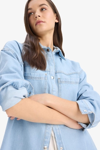 DeFacto Cepli Çıtçıtlı Gömek Jean Ceket E0952AX25SPNM39 Mavi