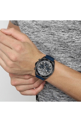 Hugo Boss HB1513972 Silikon Mavi Siyah Kadran 44 mm Erkek Kol Saati
