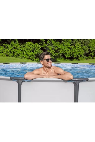 Bestway 56462 Steel Pro Büyük Aile Yüzme Havuzu 549 X 122 Cm