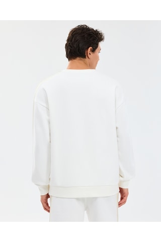 Skechers M Lw Fleece Crew Neck Sweatshirt Erkek Beyaz Sweatshirt S2610103-3855 Beyaz