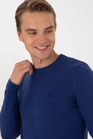 U.S. Polo Assn.  Erkek Slim Fit Bisiklet Yaka İndigo Basic Kazak 50313713-VR028