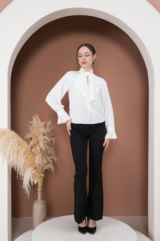 Fırfırlı Zarafet Bluz Beyaz