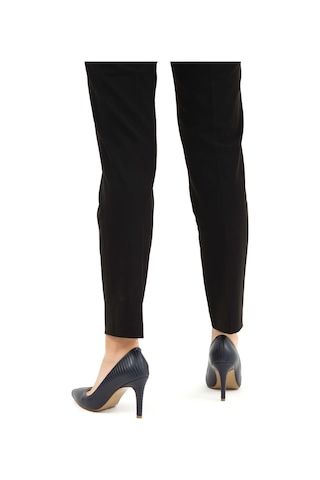 Tamer Tanca Kadın Hakiki Deri Lacivert Stiletto Ayakkabı 22 5205 Bn Ayk Lacı Lacivert