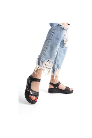 Asmi Shoes Kadın Aston Konfor Ortopedik Taban Cırtlı Sandalet Siyah Siyah