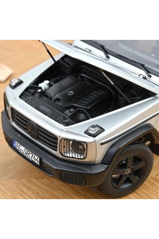 Norev 183030 1/18 Mercedes-benz G-class 2024 Iridium Silver