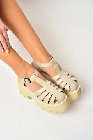 Fox Shoes Y272983109 Bej Kalın Tabanlı Kadın Sandalet Ayakkabı
